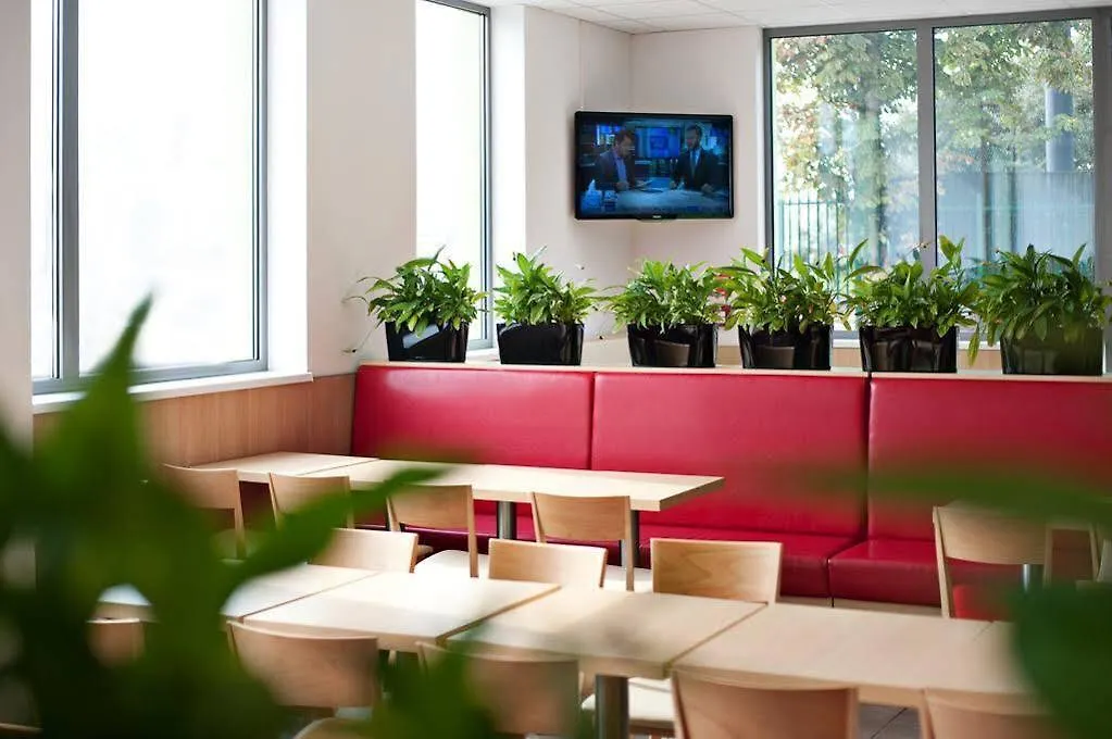 B&B Hotel Warszawa-Okecie 2*, Warschau Polen