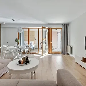 Apartamento Aura - Riverside & Parking By Downtown Gdansk