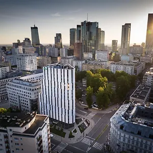 - Centre By Ihg Varşova