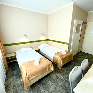 Hostel Emka, Varsó