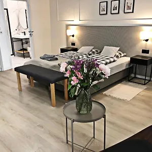  Aparthotel Anny 5 Polonia