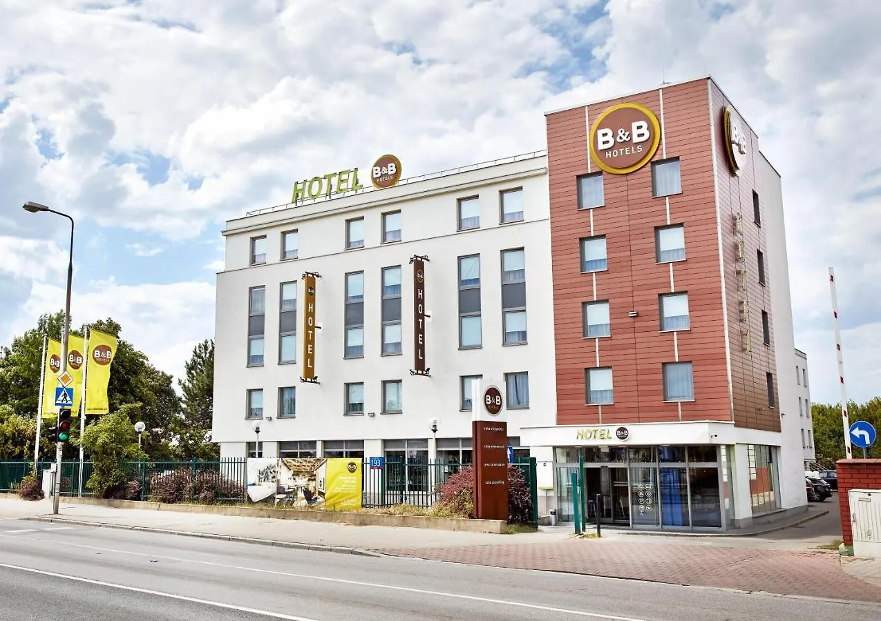 B&B Hotel Warszawa-Okecie Polonya
