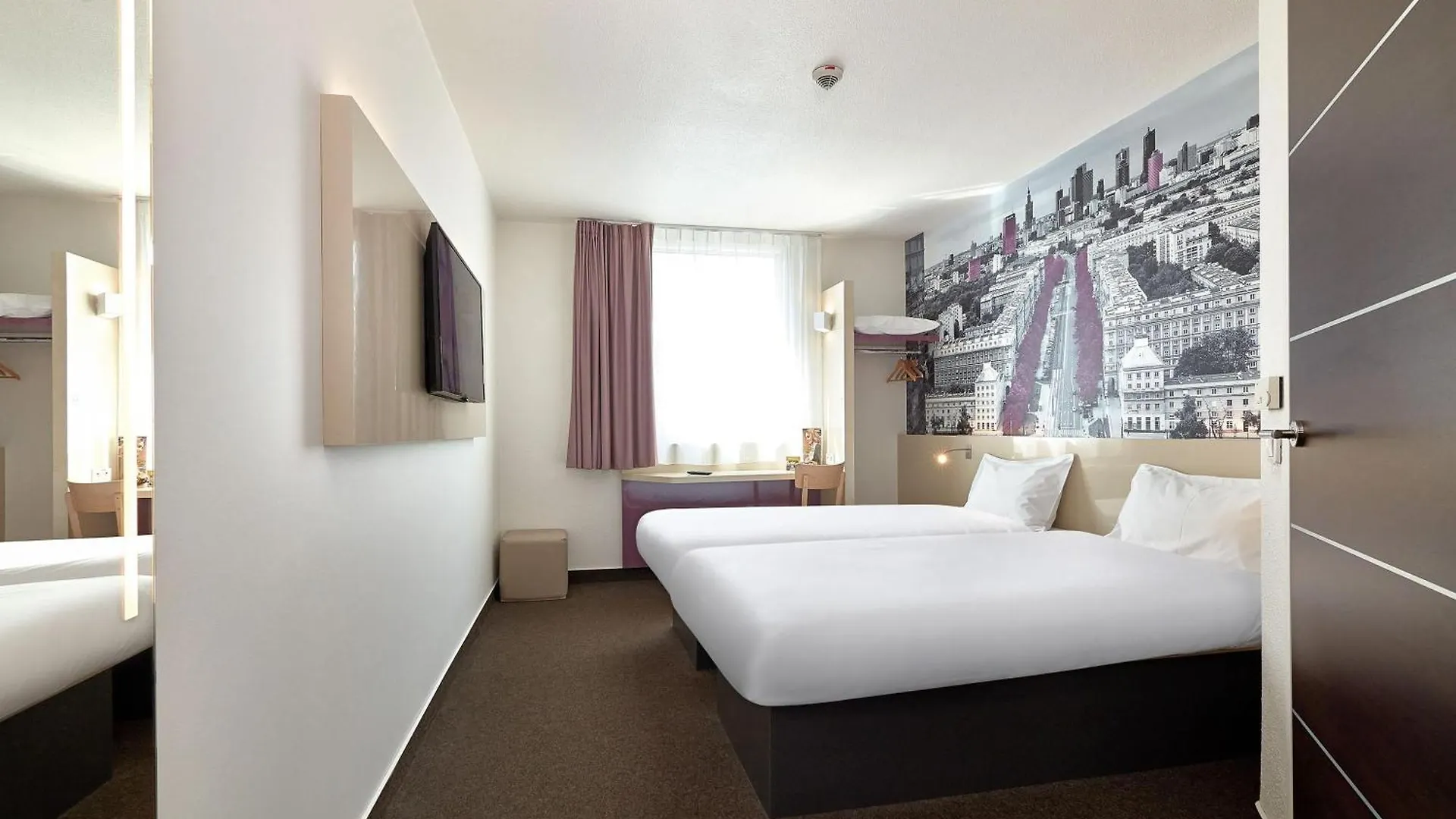B&B Hotel Warszawa-Okecie