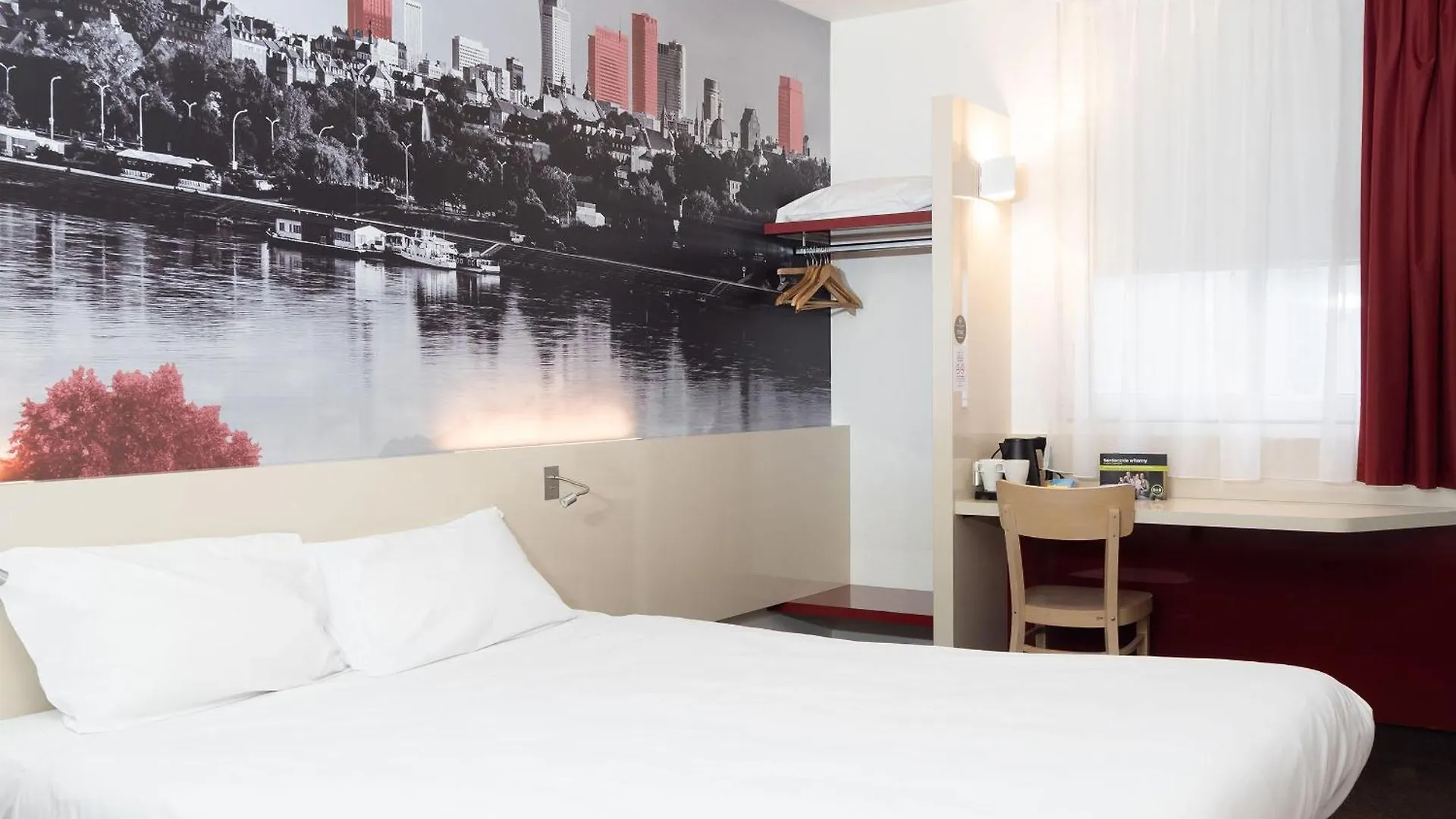 B&B Hotel Warszawa-Okecie  Varşova