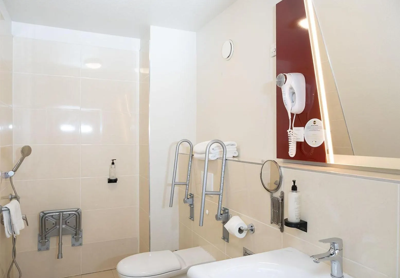 B&B Hotel Warszawa-Okecie