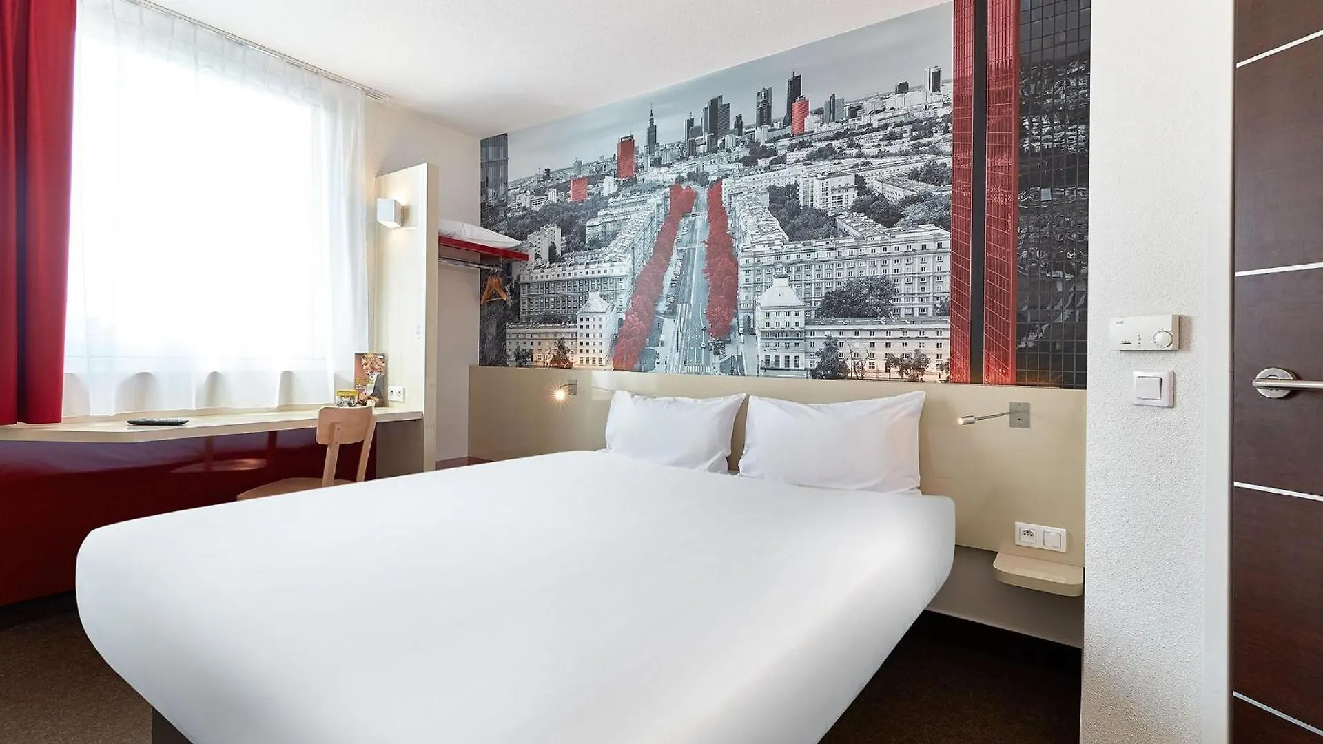 B&B Hotel Warszawa-Okecie  Варшава